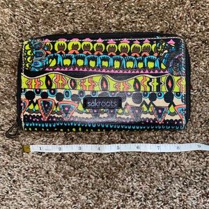 sakroots | boho patterned zip around wallet